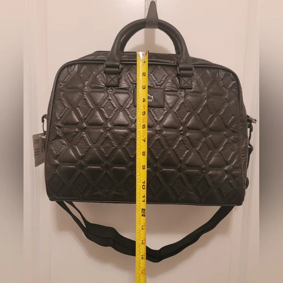 Puma Oversized Classics Archive Sports Bag with Handles, Black Metallic - Picture 12 of 12